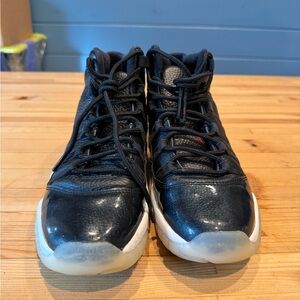 Nike Jordan 11 72-10 5.5Y